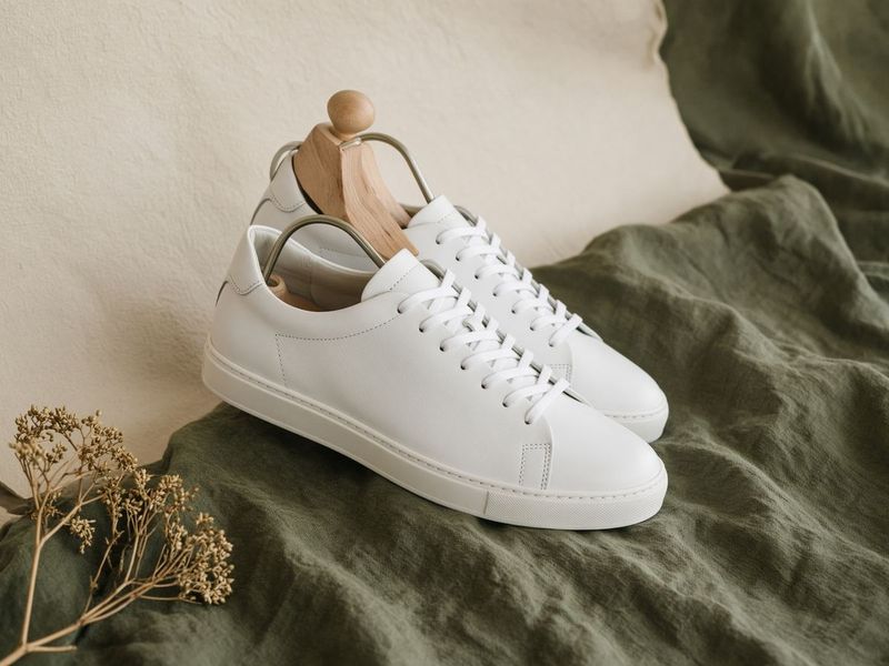 Oxford vs Derby Shoes: Closed Lacing, Open Lacing, Last Shape — still life for this Menswear guide on Nonchallant
